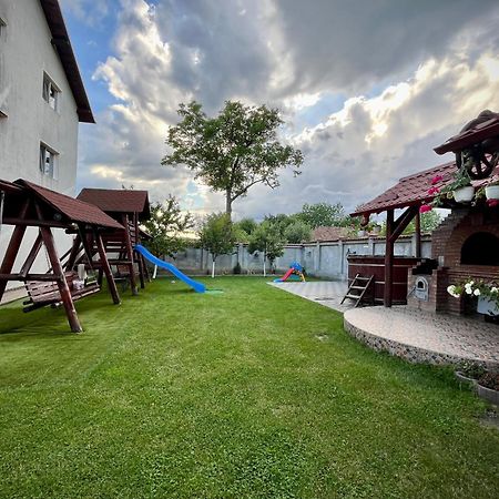 La Mateo Hotel Călimăneşti Kültér fotó